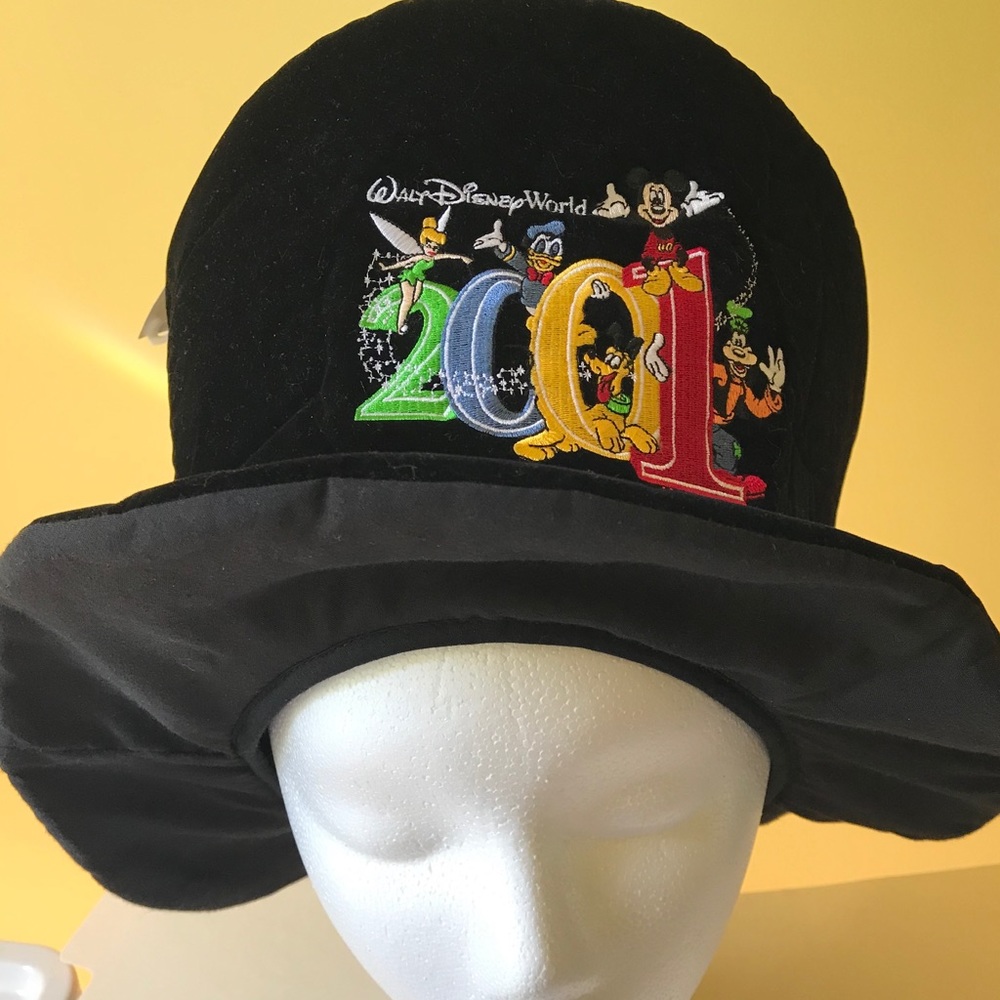 Disney Mad Hatter 2001 Velvet Hat NWT